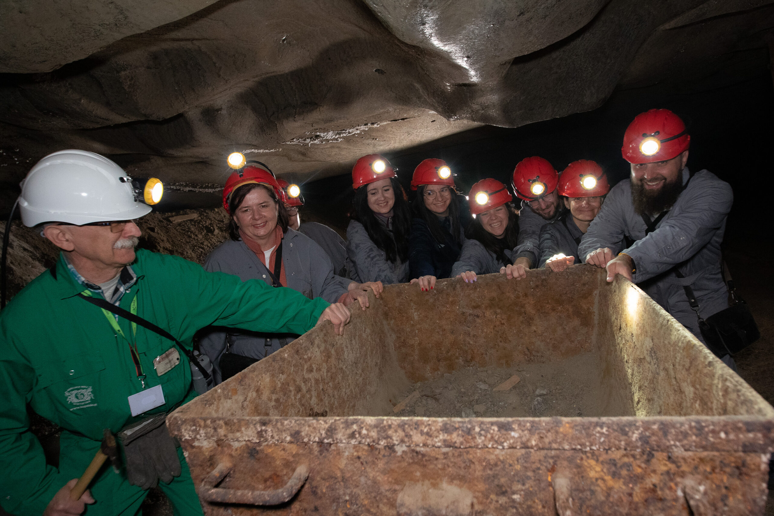 Trasa Górnicza – jak wygląda wyprawa w kasku i co odróżnia ją od Trasy Turystycznej?